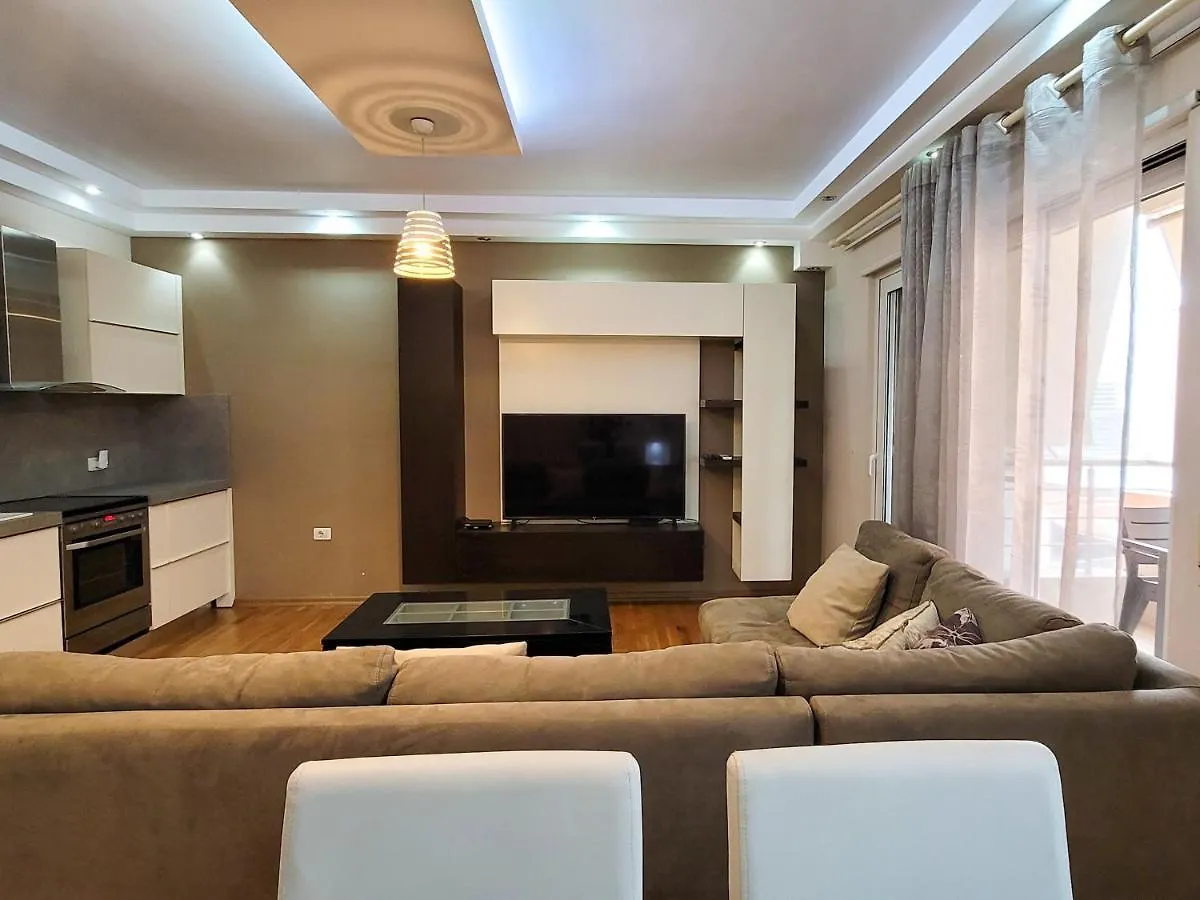 Quiet Apartment Near Tirana Lake 0*,  Albania