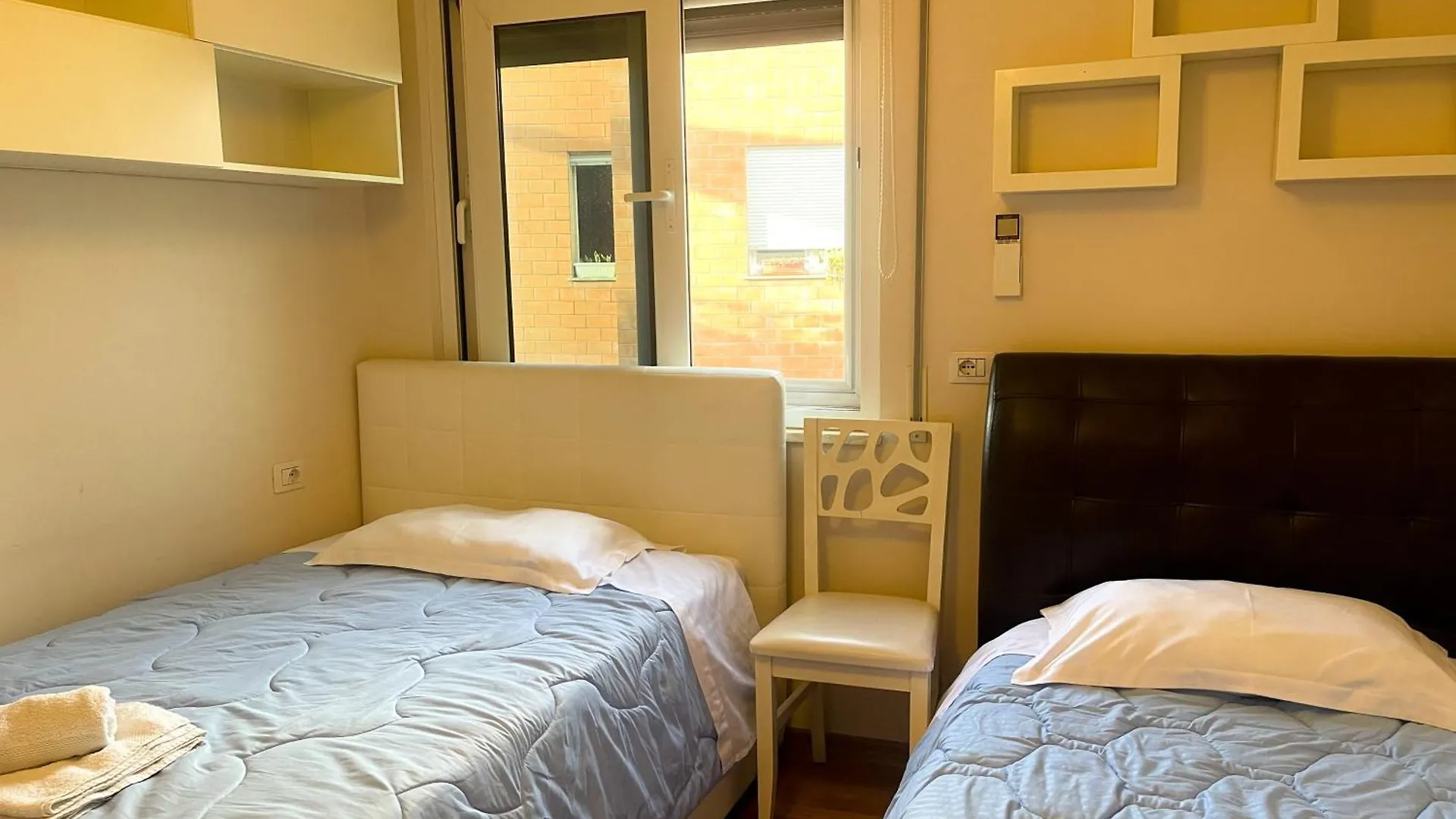 Quiet Apartment Near Tirana Lake